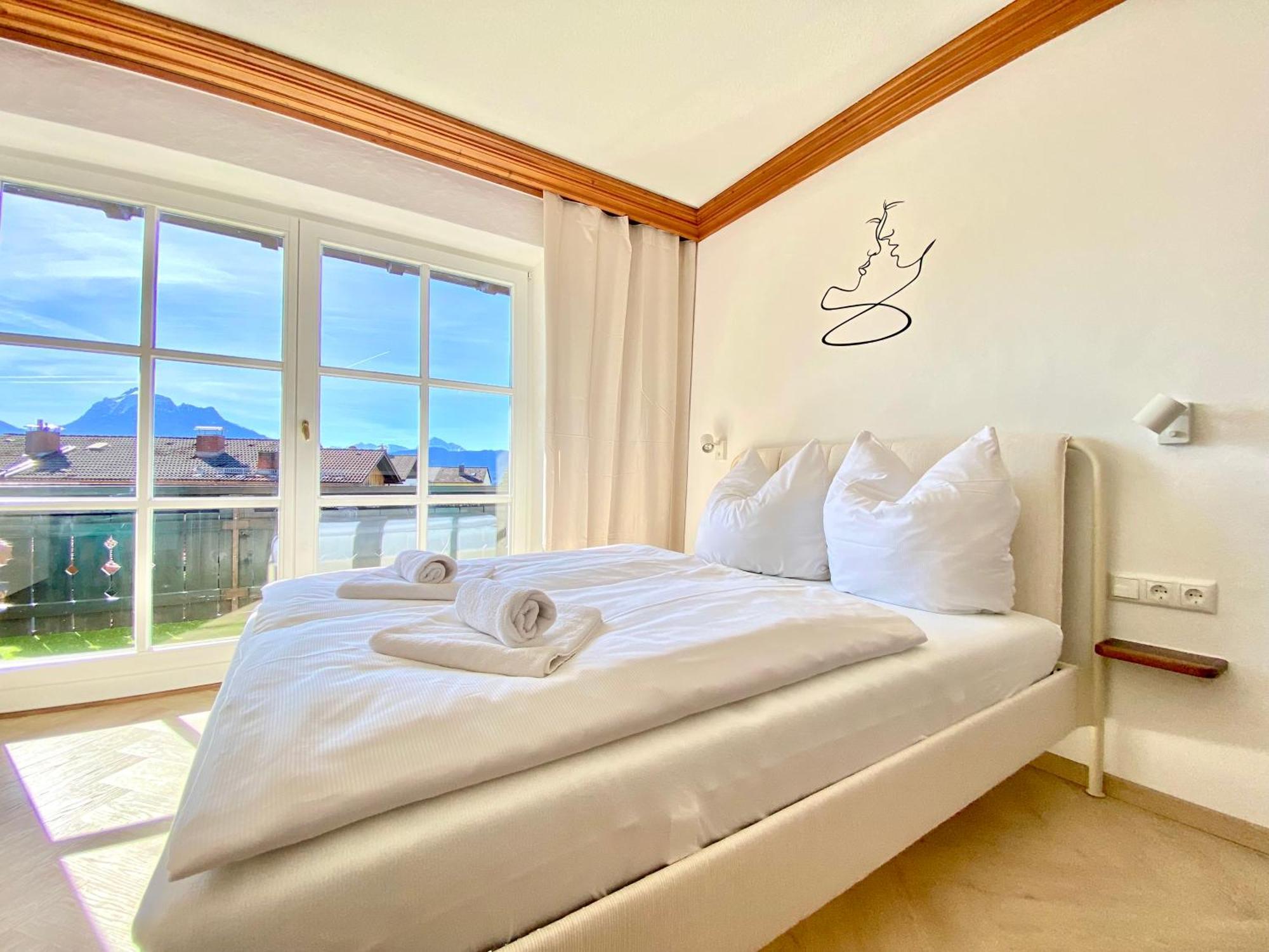 Best Butler I Romantic 4Two I Kueche I Balkon I Parken I Schlossblick Fussen Bagian luar foto