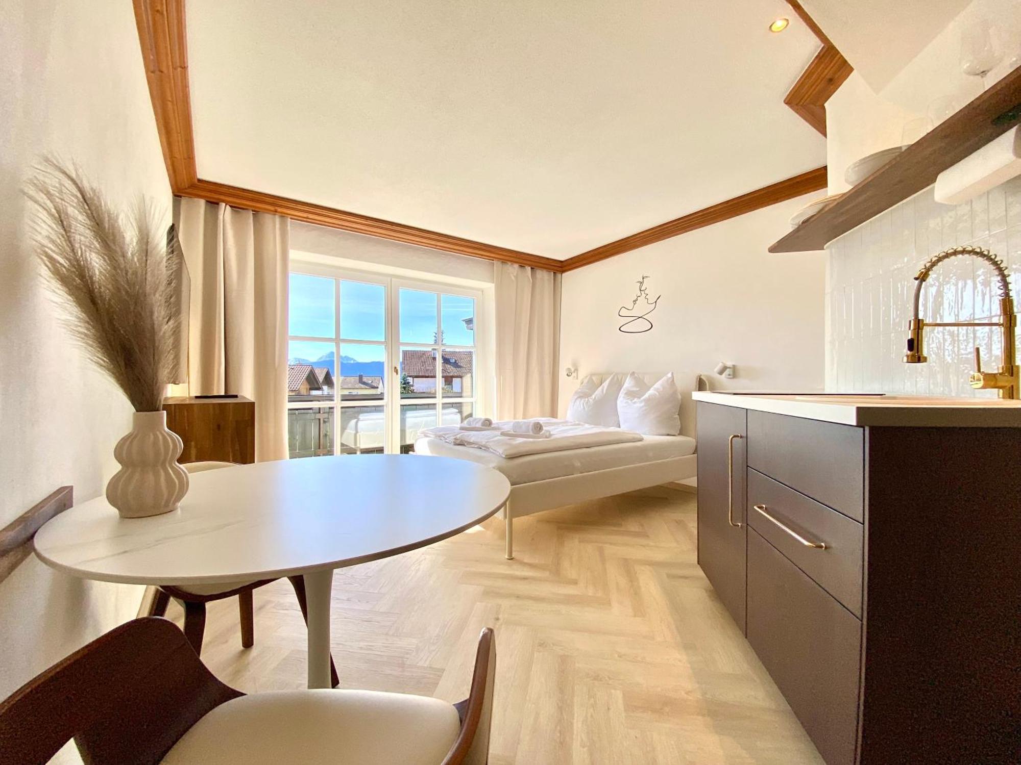 Best Butler I Romantic 4Two I Kueche I Balkon I Parken I Schlossblick Fussen Bagian luar foto