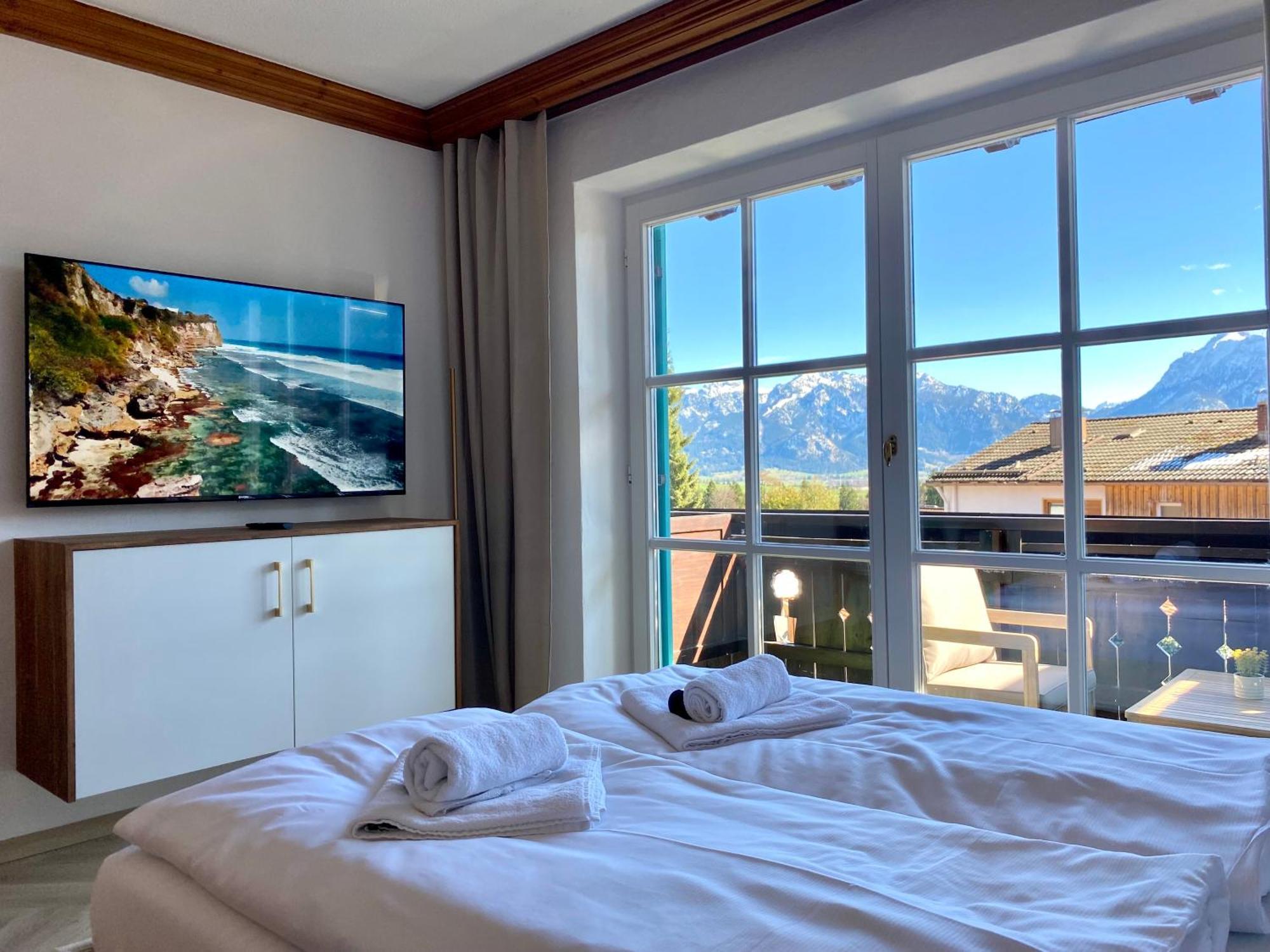 Best Butler I Romantic 4Two I Kueche I Balkon I Parken I Schlossblick Fussen Bagian luar foto